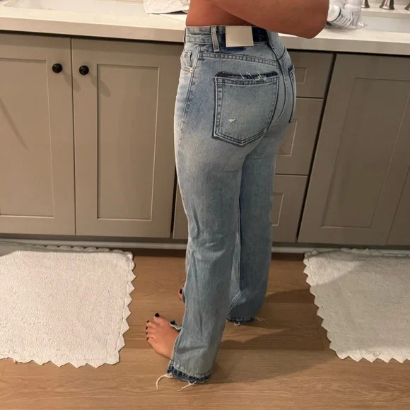 Women's Light Blue Jeans - Picture 2 of 3